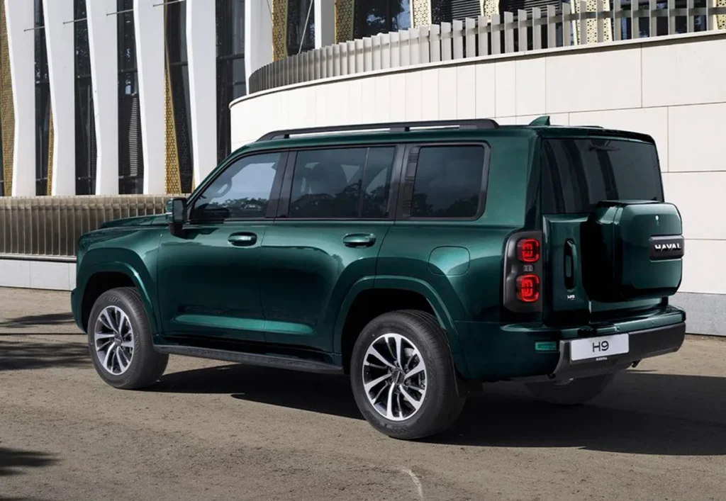 Ввоз автомобилей из дружественных стран: как посчитать таможню, утилизационный сбор и сопутствующие расходы