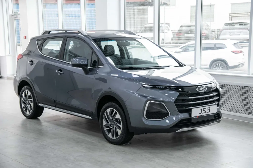 Топ-10 кроссоверов до 2 млн рублей: рейтинг 2025