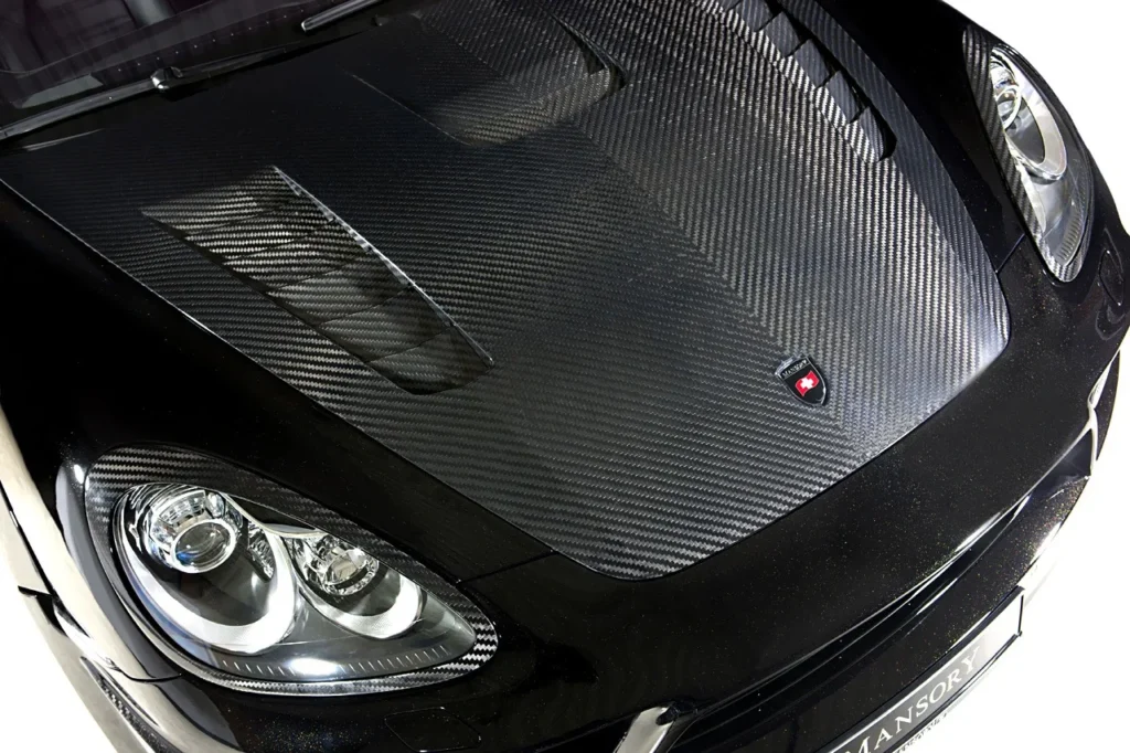 Карбоновые элементы в тюнинге: плюсы и минусы