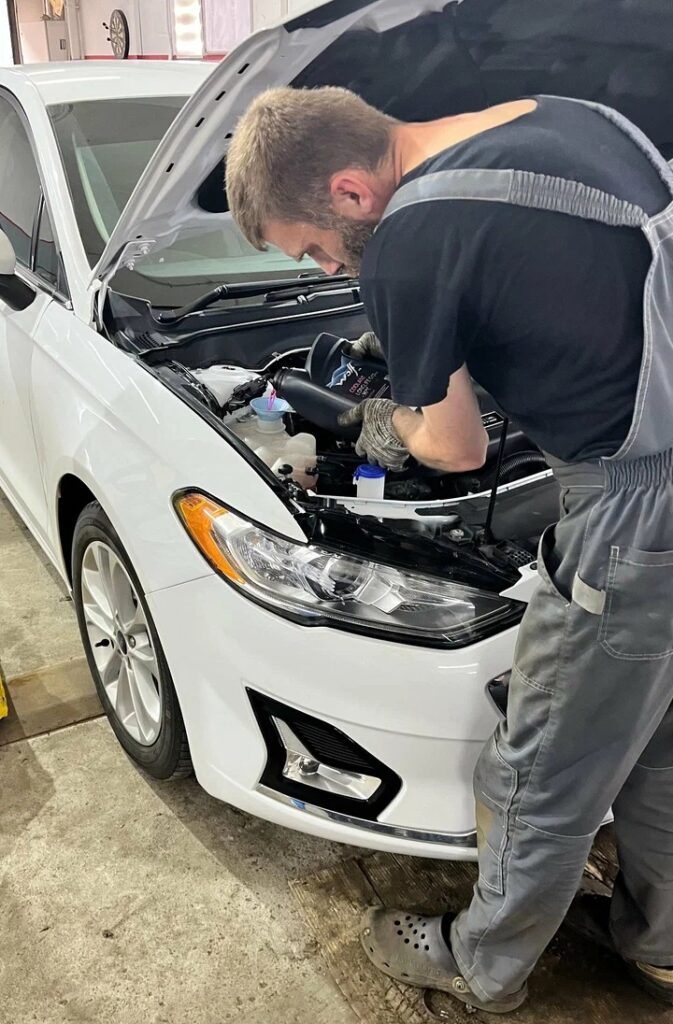 Лучшие СТО Москвы для ремонта гибридов: где чинят HV-батареи, инверторы и PHEV в 2025