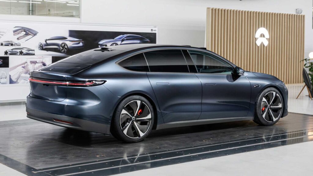 Зимняя эксплуатация NIO ET7: личный опыт