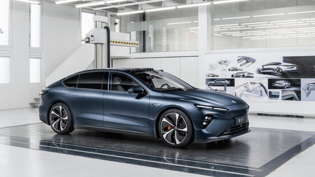 Зимняя эксплуатация NIO ET7: личный опыт