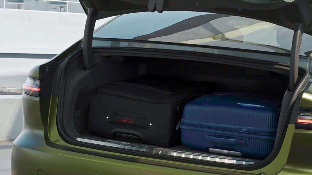 Зимняя эксплуатация NIO ET7: личный опыт