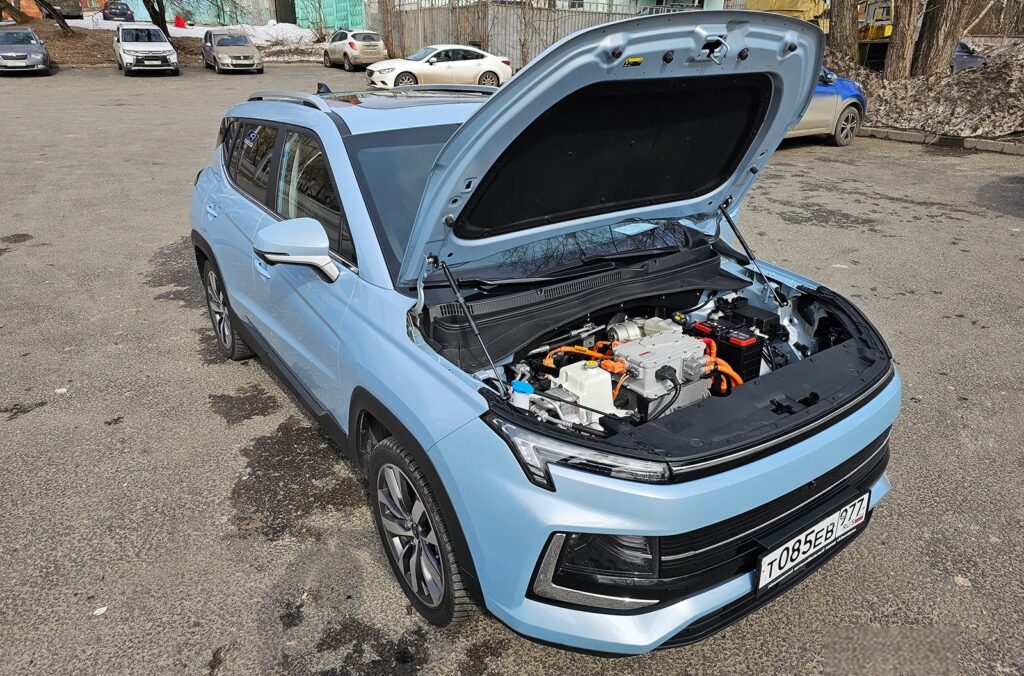 Страхование электромобилей: особенности и лайфхаки