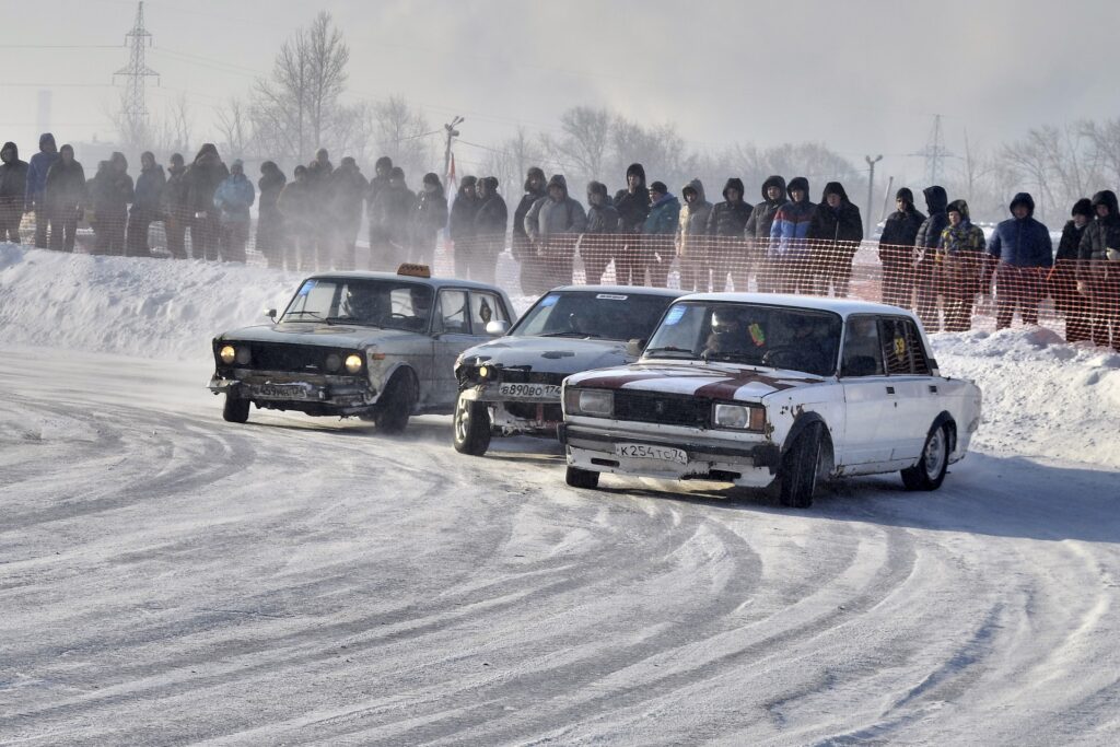 Зимняя школа экстремального вождения: полный гид по выбору, программе и подготовке