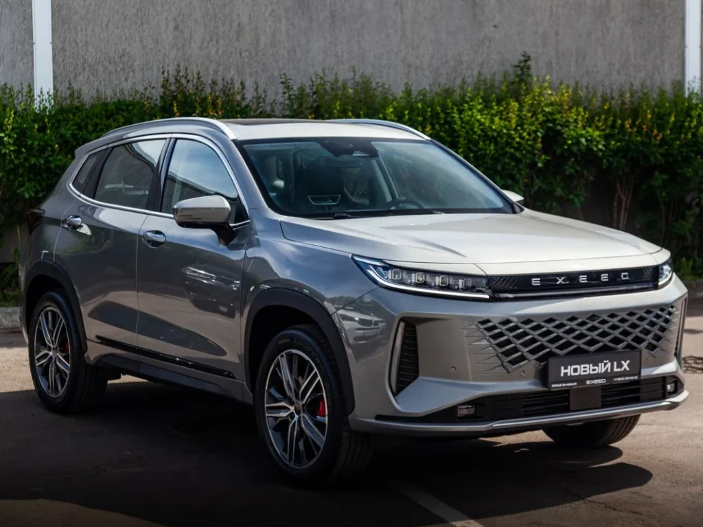 Omoda C5 или Exeed LX в 2025 году: что выбрать — комплектации, цены, ликвидность (подробное сравнение)