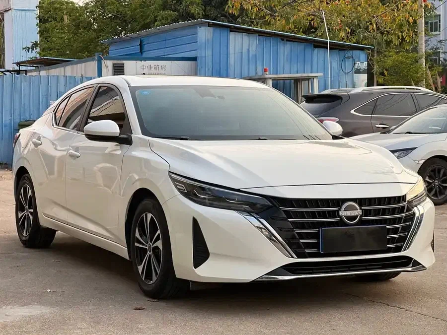 Компакт‑седаны 2026: платформа, локализация, гибридные версии — что ждать