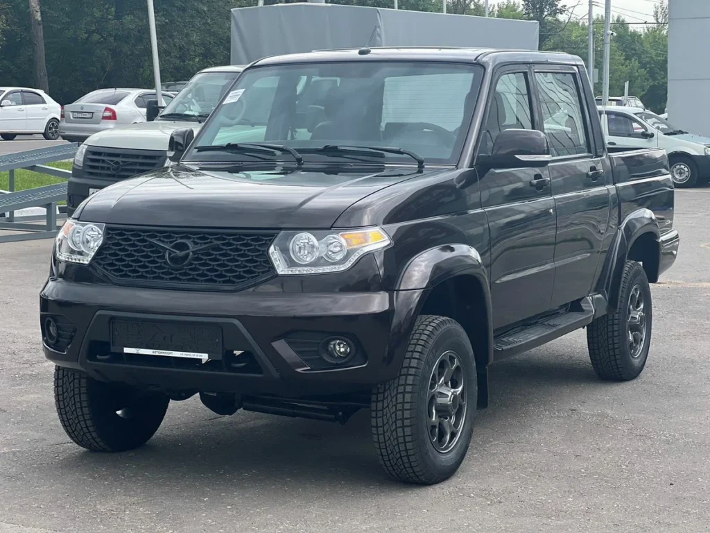 Пикапы в РФ 2025: грузоподъёмность, днищевая защита, кузовные аксессуары