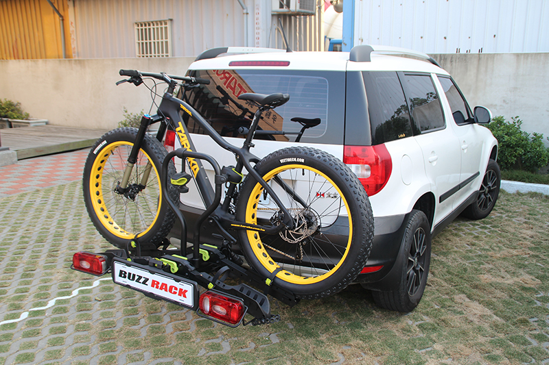 Перевозка велосипедов: фаркоп vs крыша vs салон — штрафы, аэродинамика